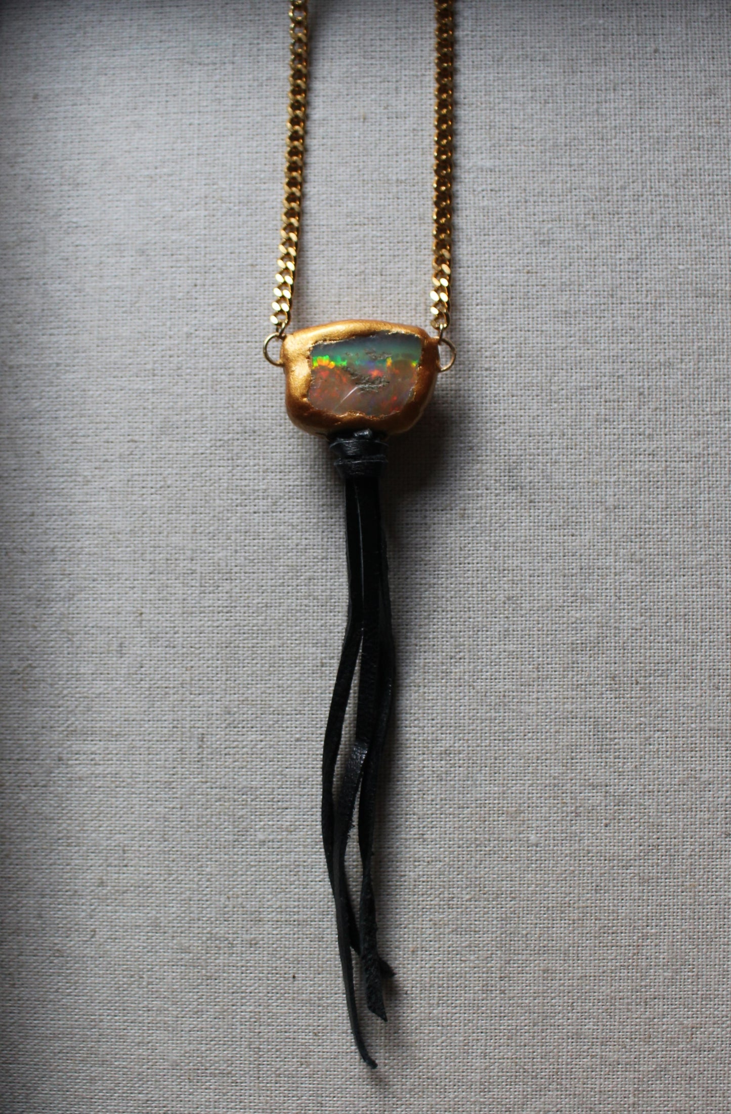 AURA Opal Necklace - Hued Horizon